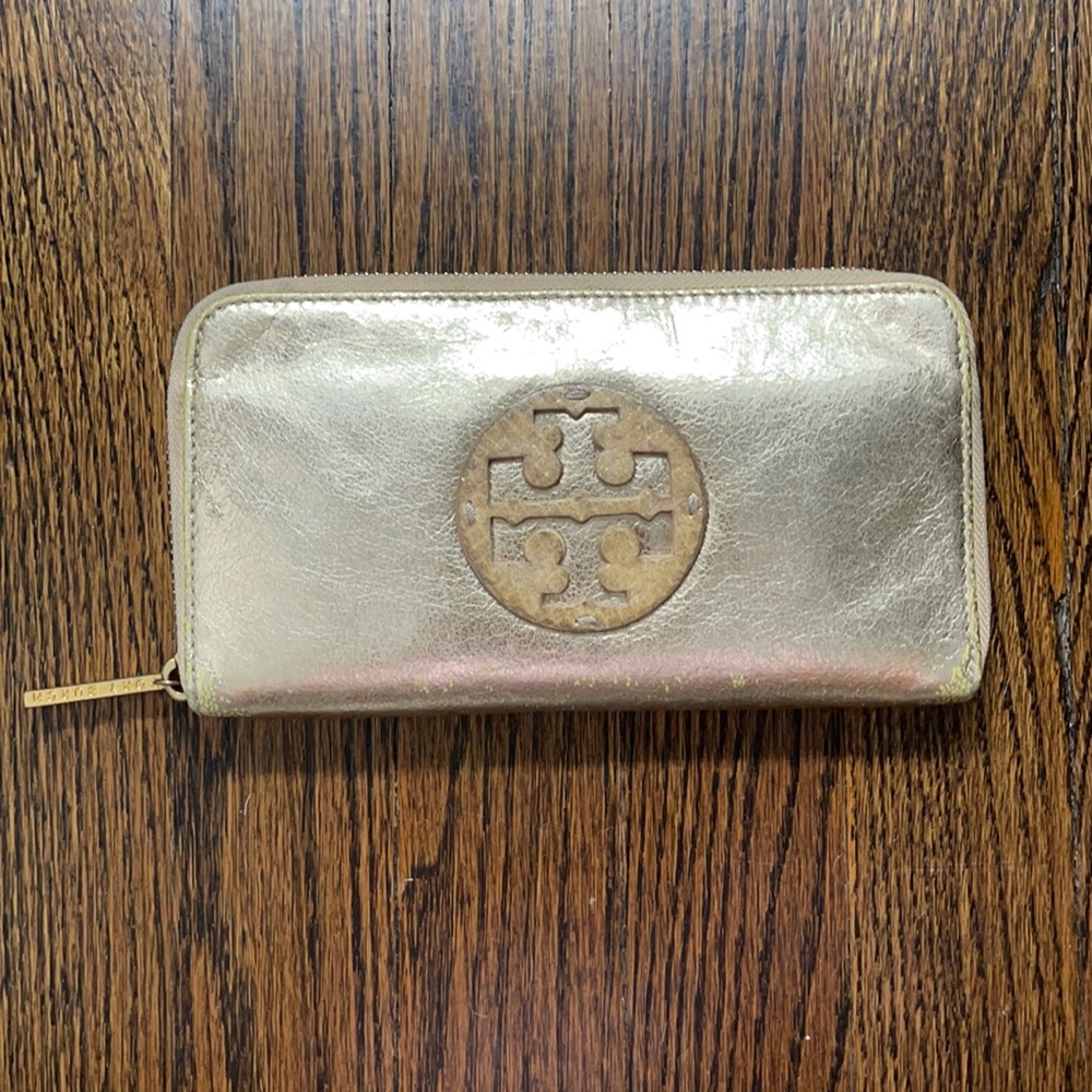 Tory Burch Wallet
